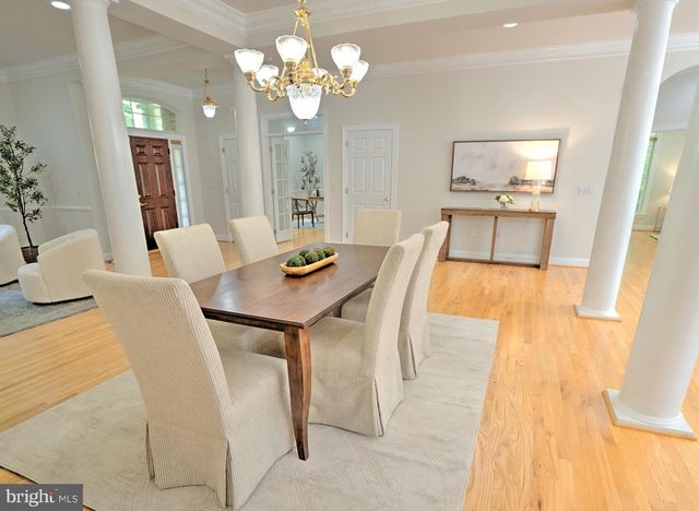 4300 PINETREE RD, Rockville, MD 20853