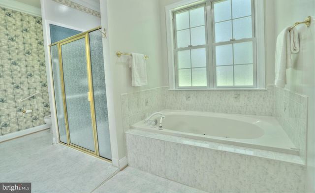 4300 PINETREE RD, Rockville, MD 20853