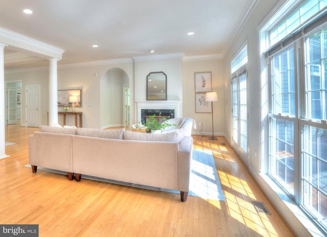 4300 PINETREE RD, Rockville, MD 20853