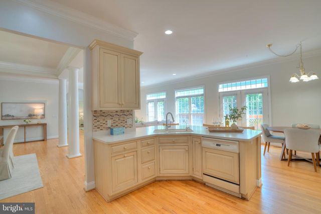 4300 PINETREE RD, Rockville, MD 20853