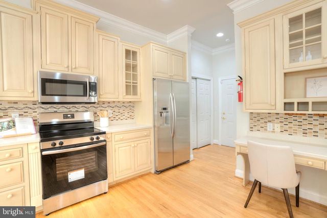 4300 PINETREE RD, Rockville, MD 20853