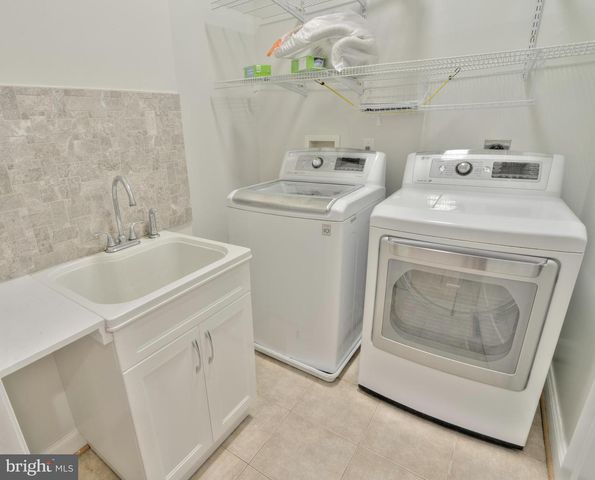 4300 PINETREE RD, Rockville, MD 20853