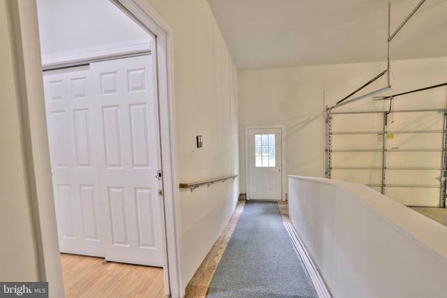 4300 PINETREE RD, Rockville, MD 20853