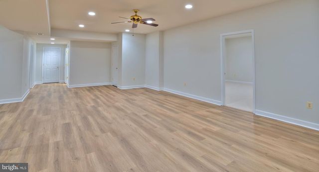 4300 PINETREE RD, Rockville, MD 20853