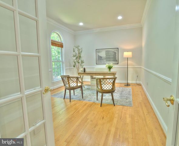 4300 PINETREE RD, Rockville, MD 20853