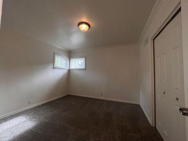 15512 Dixie, Redford, MI 48239