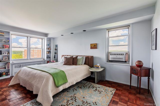 4525 Henry Hudson Parkway B1003, Bronx, NY 10471