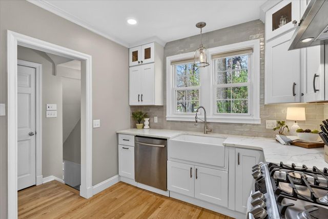 968 Gladstone Drive Se, East Grand Rapids, MI 49506