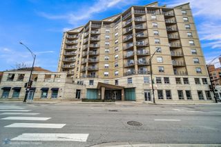 4350 N Broadway Street 1003, Chicago, IL 60613