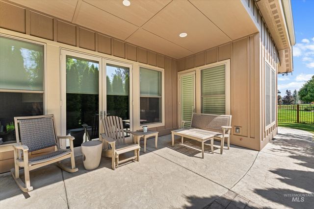 1341 N Willowick, Eagle, ID 83616