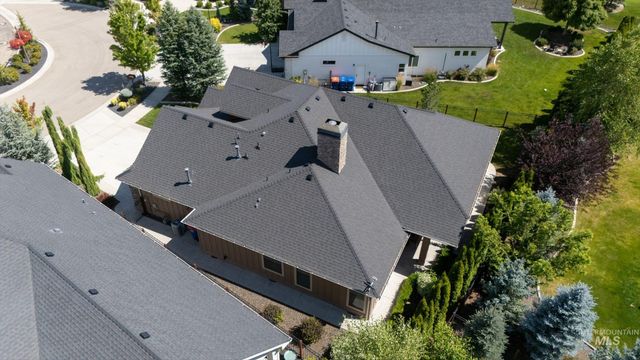 1341 N Willowick, Eagle, ID 83616