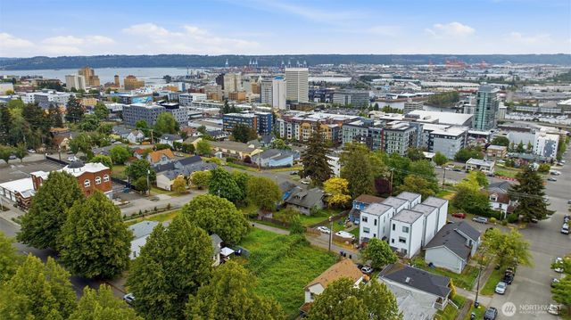 1617 Yakima Avenue, Tacoma, WA 98405