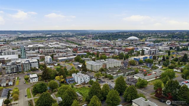 1617 Yakima Avenue, Tacoma, WA 98405