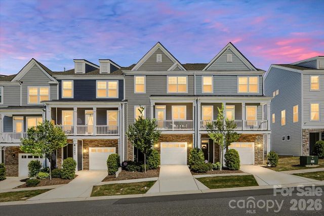 10436 Glenmere Creek Circle, Charlotte, NC 28262