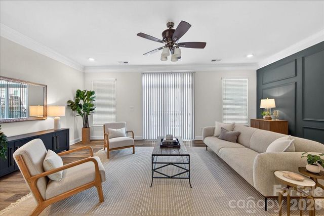 10436 Glenmere Creek Circle, Charlotte, NC 28262