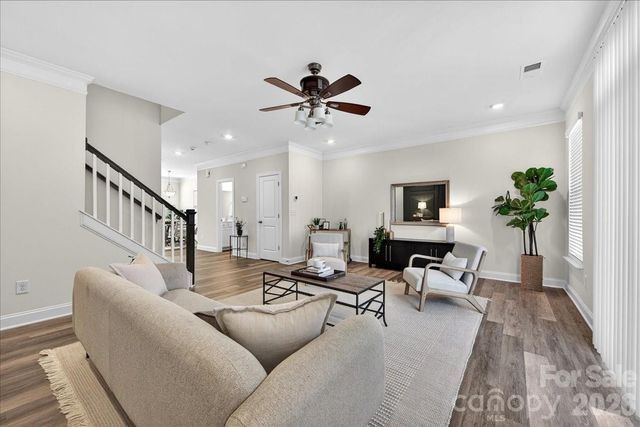 10436 Glenmere Creek Circle, Charlotte, NC 28262