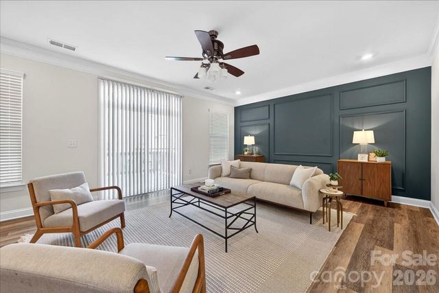 10436 Glenmere Creek Circle, Charlotte, NC 28262