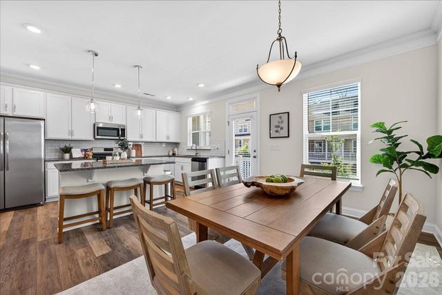 10436 Glenmere Creek Circle, Charlotte, NC 28262