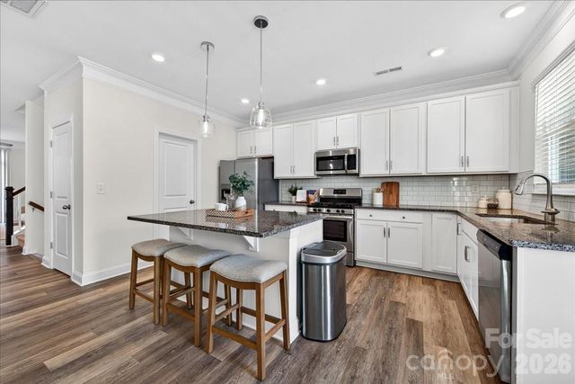 10436 Glenmere Creek Circle, Charlotte, NC 28262