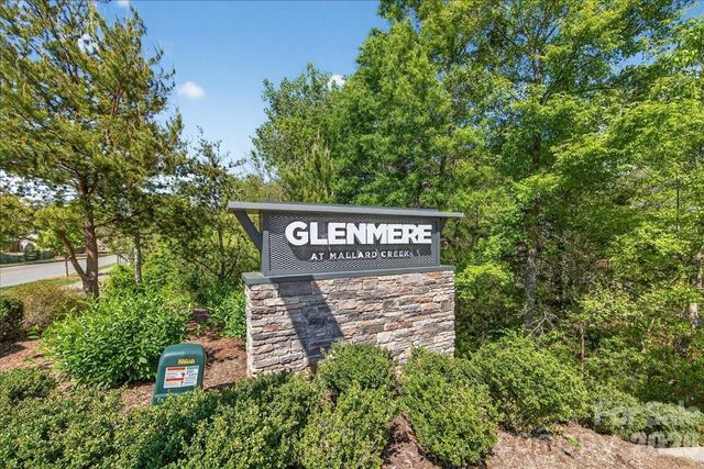 10436 Glenmere Creek Circle, Charlotte, NC 28262