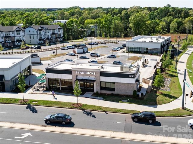 10436 Glenmere Creek Circle, Charlotte, NC 28262