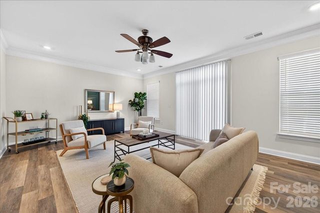 10436 Glenmere Creek Circle, Charlotte, NC 28262