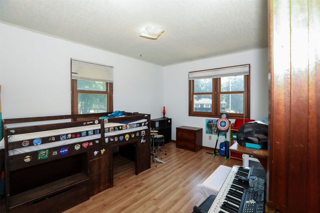 1600 W 14th Street S, Newton, IA 50208