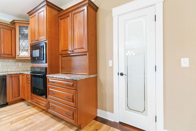 1031 Hidden Ridge Drive, Waco, KY 40385