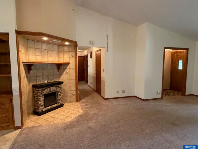 2132 Viking Place, Grand Island, NE 68803