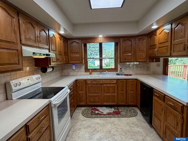 2132 Viking Place, Grand Island, NE 68803