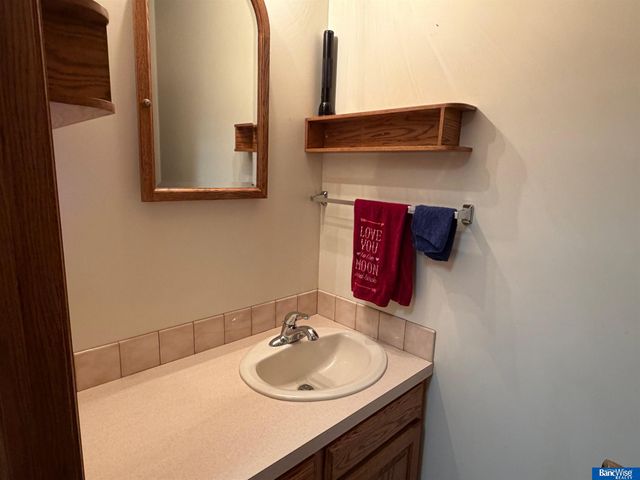 2132 Viking Place, Grand Island, NE 68803