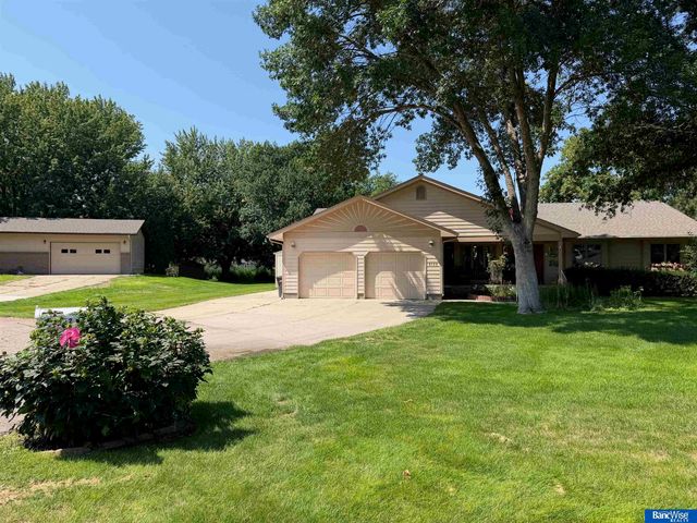 2132 Viking Place, Grand Island, NE 68803