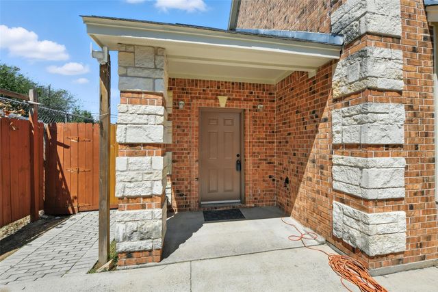 619 Comal Avenue, White Settlement, TX 76108