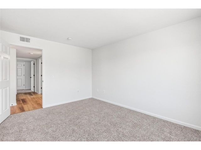 1414 S Galena Way 201, Denver, CO 80247