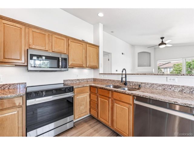 1414 S Galena Way 201, Denver, CO 80247
