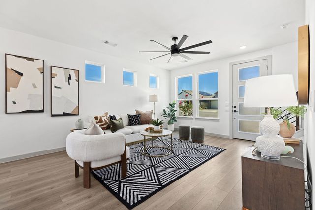 9405 Demur DR, Manor, TX 78653