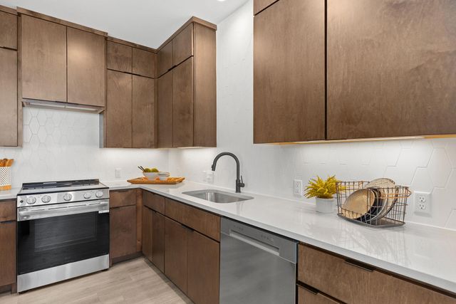 9405 Demur DR, Manor, TX 78653