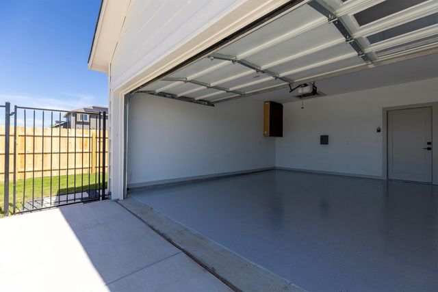 9405 Demur DR, Manor, TX 78653