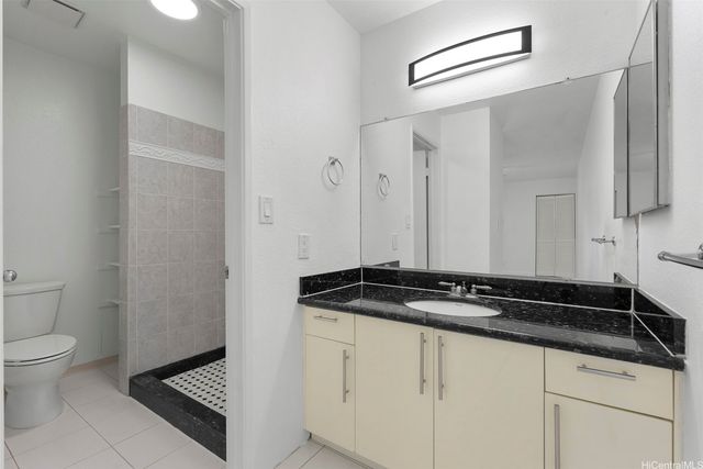 605 Mananai Place 25A, Honolulu, HI 96818