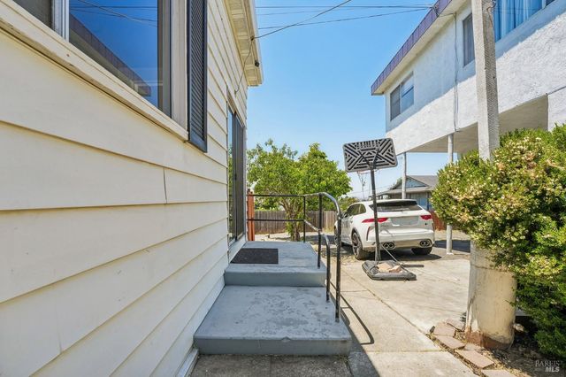 517 Branciforte St, Vallejo, CA 94590