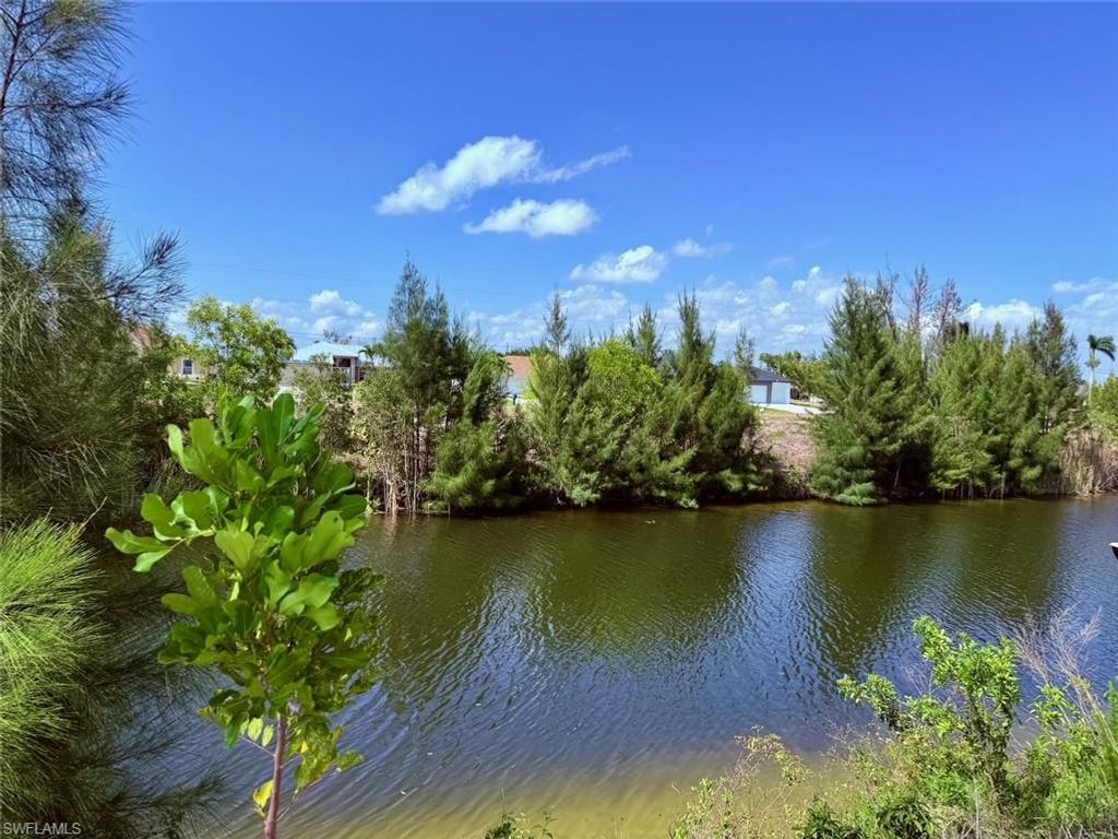 1812 SW 28th LN, CAPE CORAL, FL 33914 — photo 3