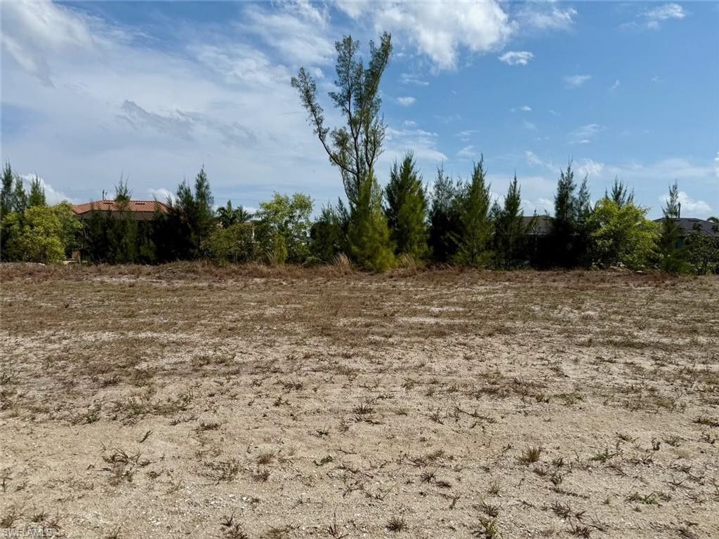 1812 SW 28th LN, CAPE CORAL, FL 33914 — photo 4