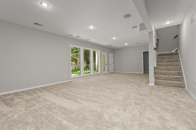 9014 N St Clair Avenue, Kansas City, MO 64154