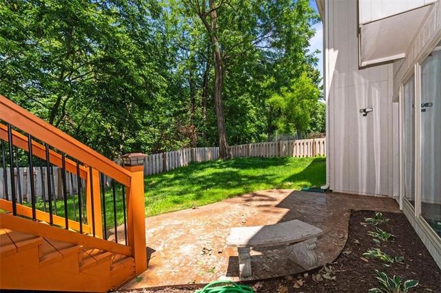 9014 N St Clair Avenue, Kansas City, MO 64154