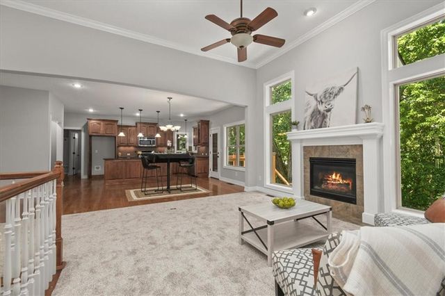 9014 N St Clair Avenue, Kansas City, MO 64154