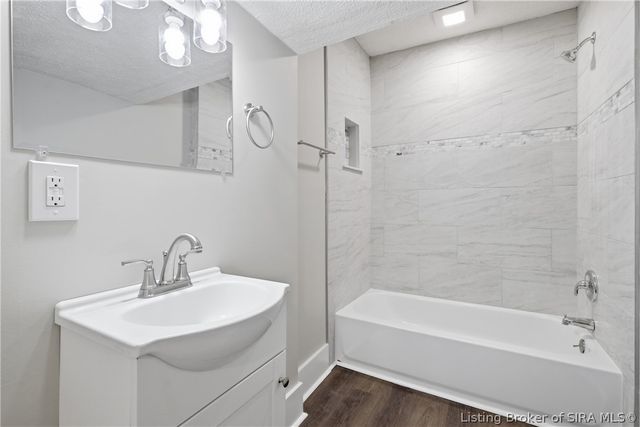 1808 Culbertson Avenue, New Albany, IN 47150