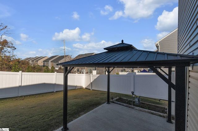 319 Weststone Walk, Spartanburg, SC 29301