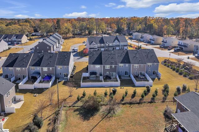 319 Weststone Walk, Spartanburg, SC 29301