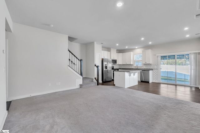 319 Weststone Walk, Spartanburg, SC 29301