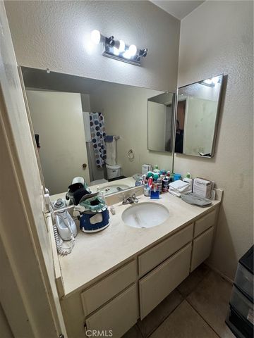 2170 Aspenwood Court, San Bernardino, CA 92404